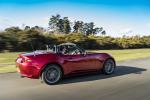 Mazda MX-5 Convertible Sport Tech 2020 года (UK)